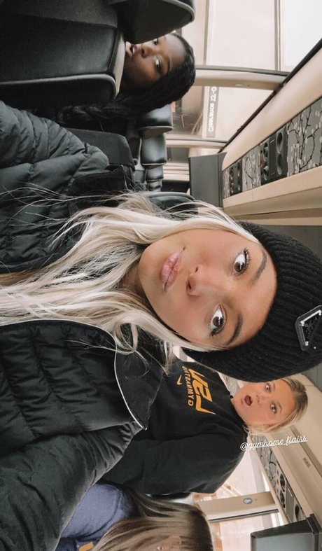 japanese teen onlyfans free naked galleries