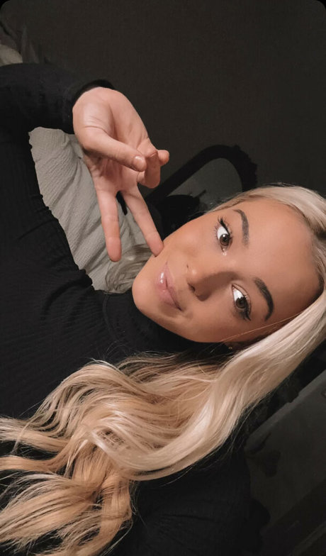 gay influencer onlyfans pornographic photo