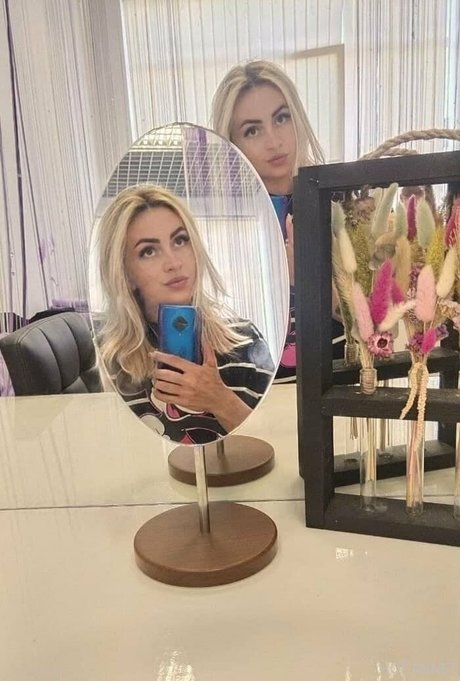 anna bellla high quality model photos