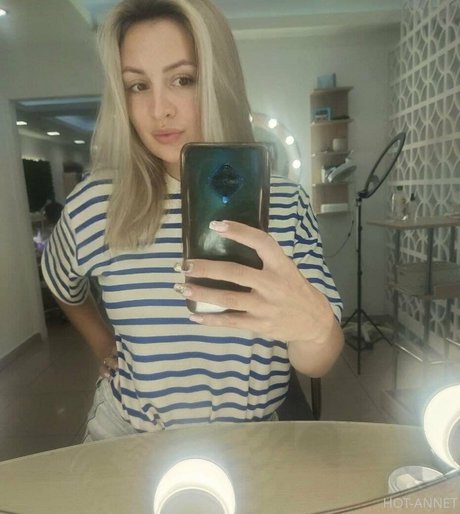 anna bellla high quality model archive