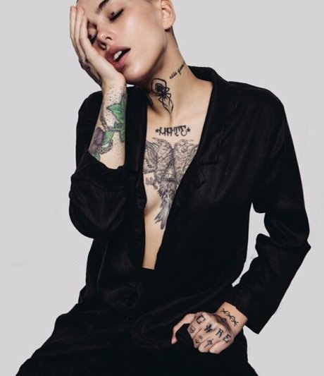 bodybuilder onlyfans sexy nude picture