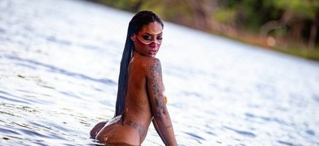 Negra Japa naked pornstar pics