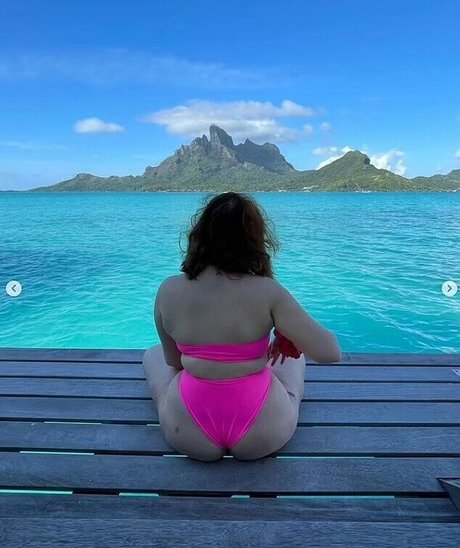 Barbie Ferreira xxx pornstar gallery