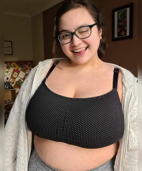 ass spread onlyfans hot xxx pictures