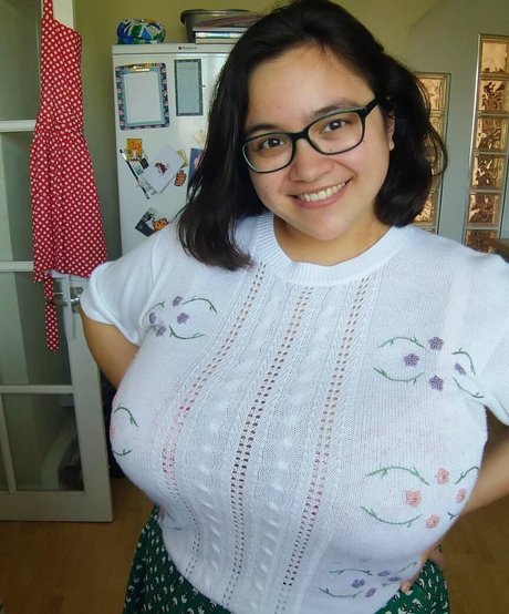 janineaam nice actress galleries