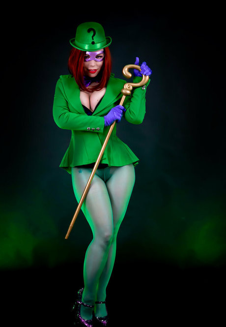 ludellahahn sexy model images