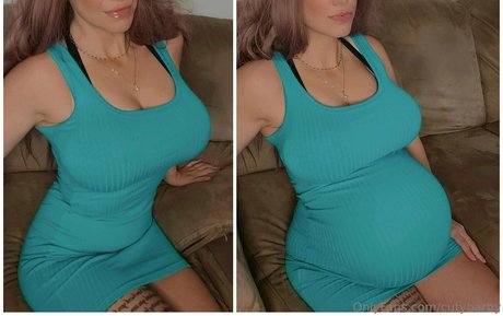 cutybarby star erotic image