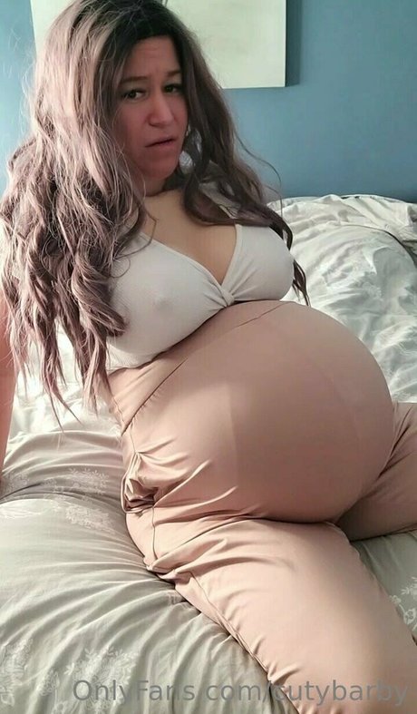 cutybarby model exclusive photos