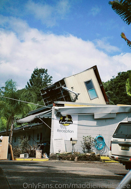 maddienevillefree star hot photo