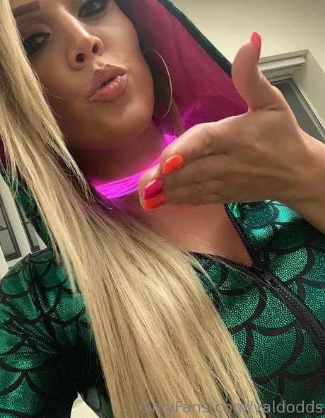 valdodds pornstar hot images