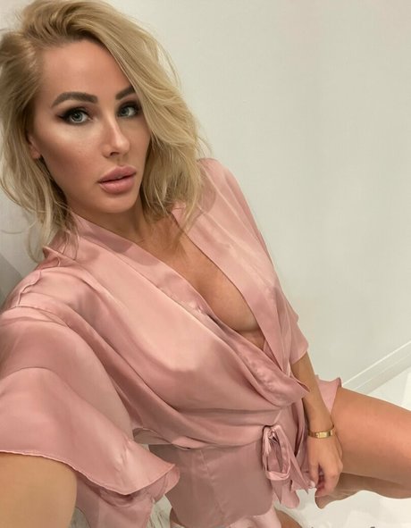 roxyyfoxx pornographic model photos