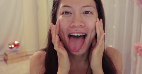 Fairy Char ASMR naked model pic