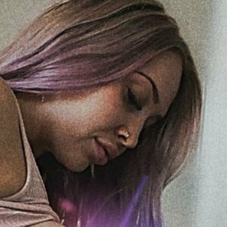 Karlee Sabrina naked pornstar img