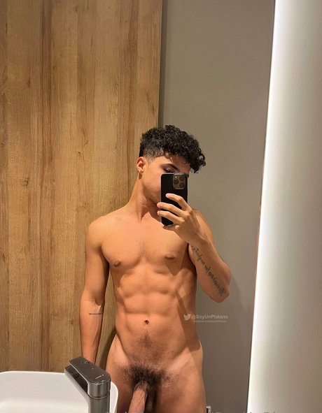 soyunplatano star high quality picture