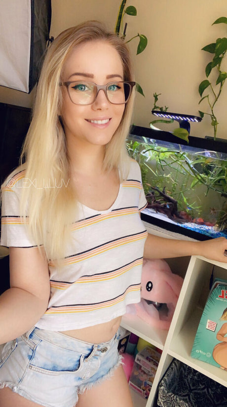 shemale masturbation onlyfans pornos photos