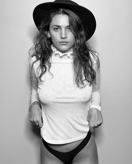 anatlphotos pornstar top images