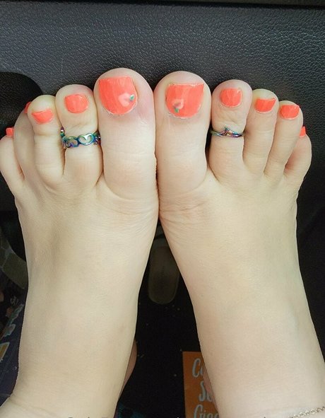 milf glasses onlyfans free xxx img