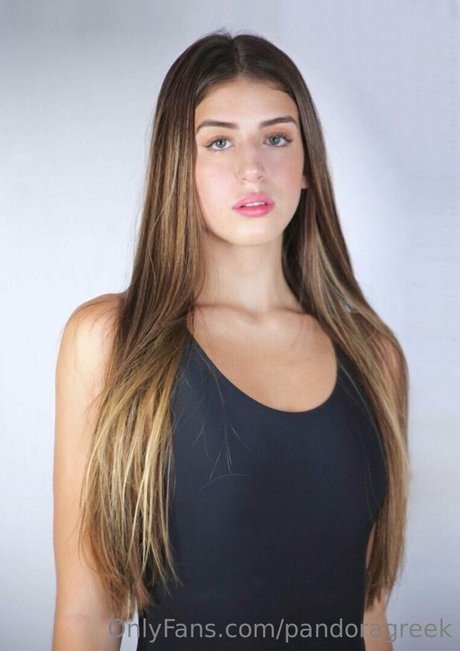 pandoragreek naked actress photos