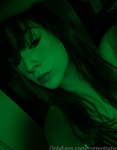 rottenbxby top star image