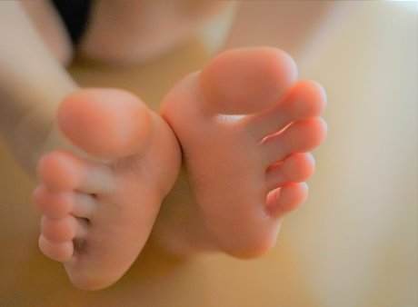 pink hair onlyfans sexy photo