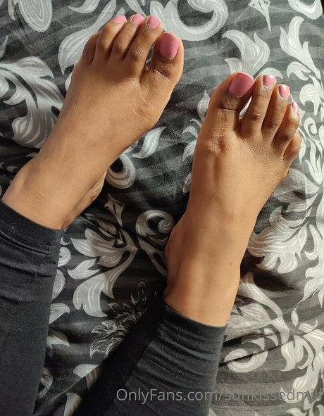 sunkissedmilf star adult img