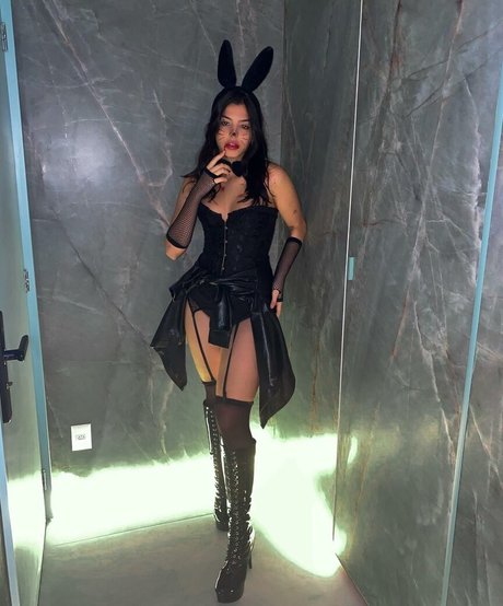 Clarissa Pavie sexy star gallery