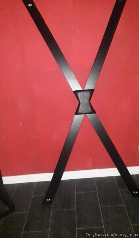 minxy minx xxx pornstar img