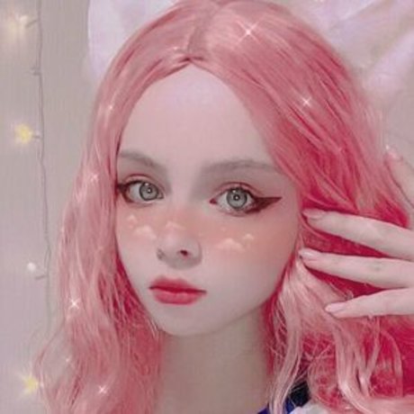 Olash peachy pornstar adult pic