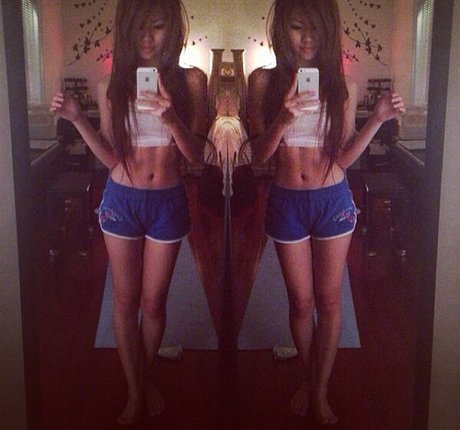 Wanderlustss hot model gallery