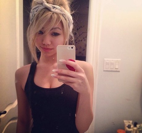 Wanderlustss beautiful pornstar archive