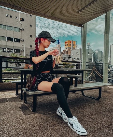 Wanderlustss erotic actress archive