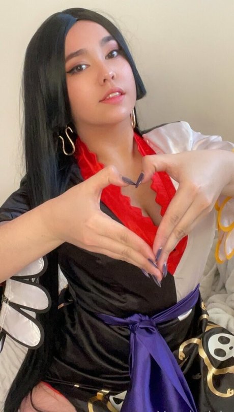 yandericia sexy pornstar pic