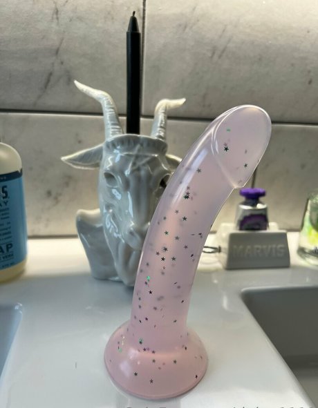 ripley1111 model naked pictures