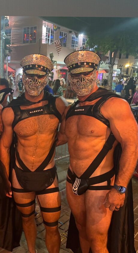 Adam dan srq xxx star photos