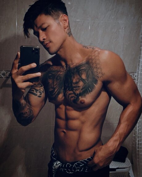 Mister JHOMXXL TOP 0 9 of All Creators star free images