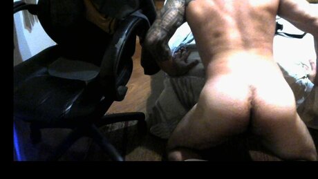 PRETORIAANO model naked pics