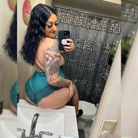 ThickGirlXOXO pornstar hd img