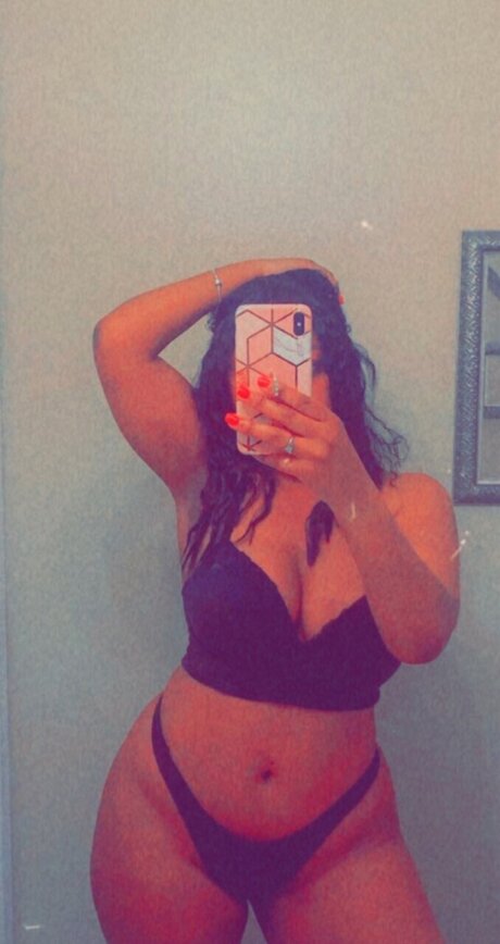 u33684079 pornstar exclusive pictures