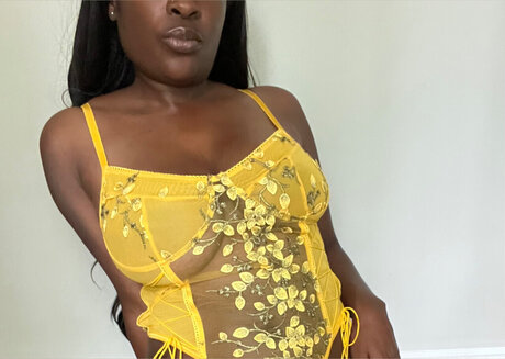 Naomi Stepford star xxx pic