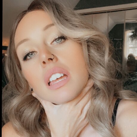 HOTMESSMALS top star archive