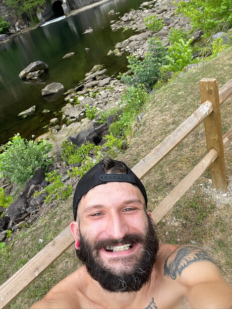 BIGDICKDADDYFROMCINCINNATI naked model picture