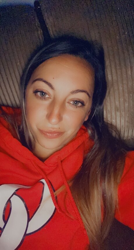 Madddy star top pictures