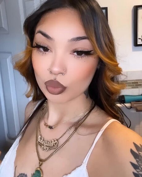 ItsDaiLove porn star archive