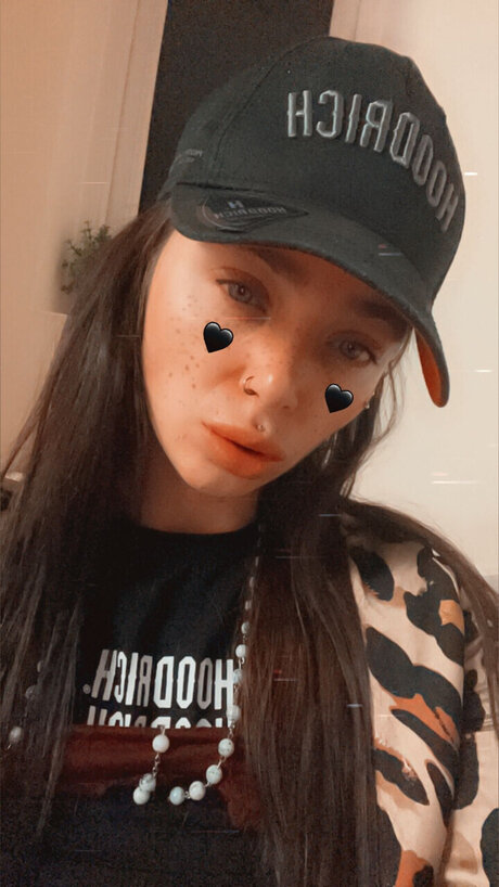 Gypsygal free model photos