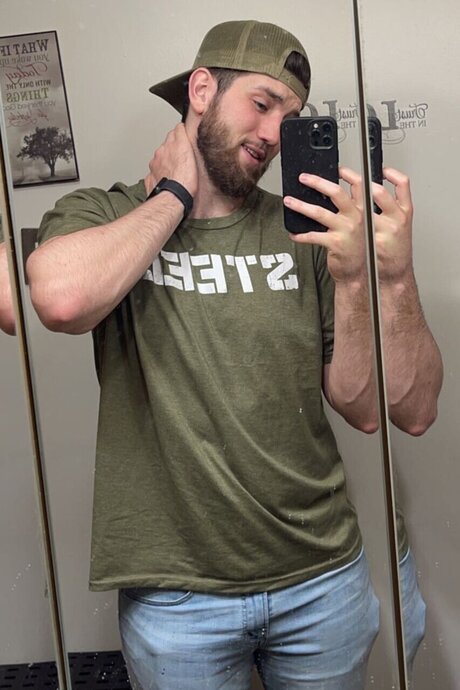 Bravin naked pornstar galleries