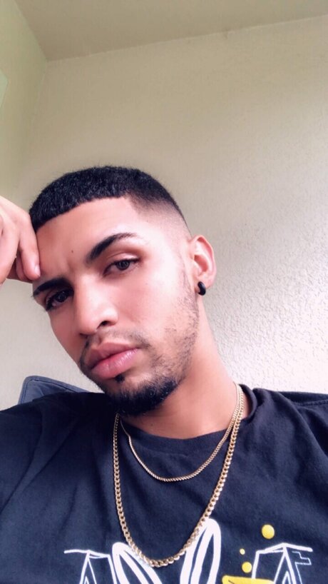 Skinnylongg_ free star images