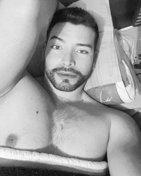 RoAlexander 7 erotic actress image