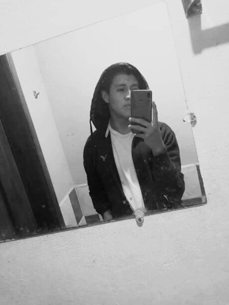 geovanny robalino pornstar naked photos