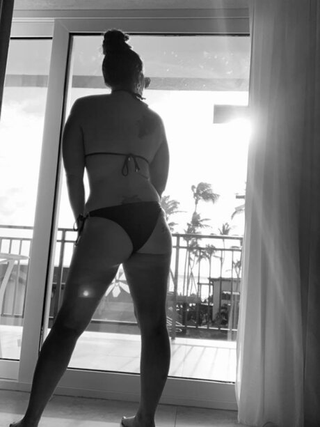 blonde princess onlyfans perfect photos