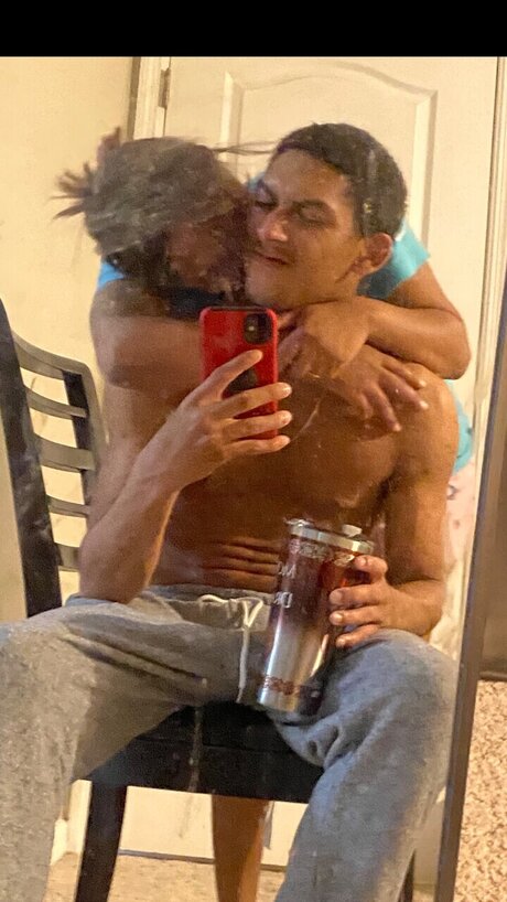 HurtinFeelins_ star perfect pic